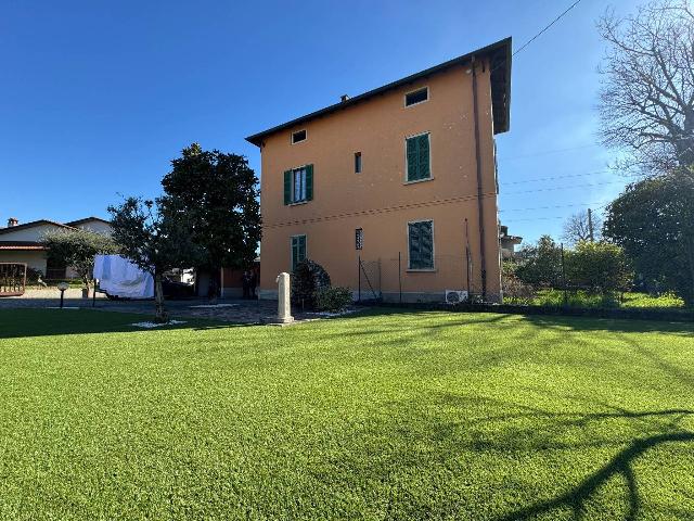 Villa in Via Alessandro Manzoni 55, Dalmine - Foto 1