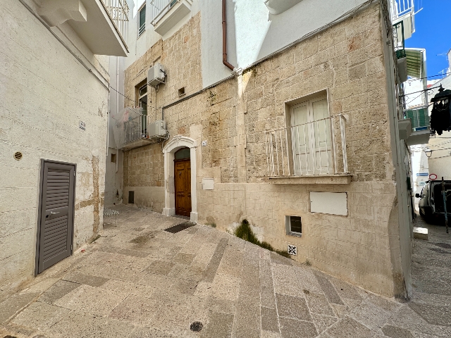 4-room flat in Via Bambaciara, Monopoli - Photo 1