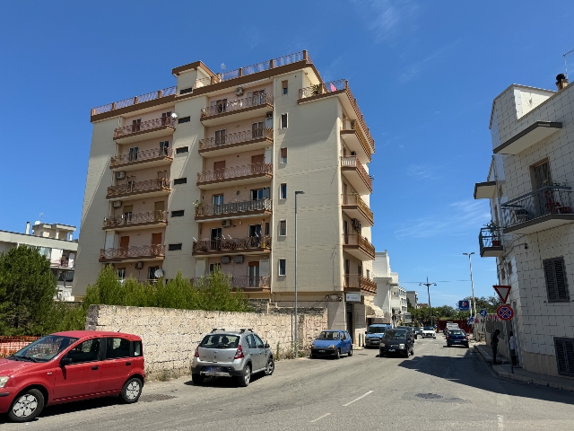 Apartament in Via a. Mengano 1b, Monopoli - Photo 1