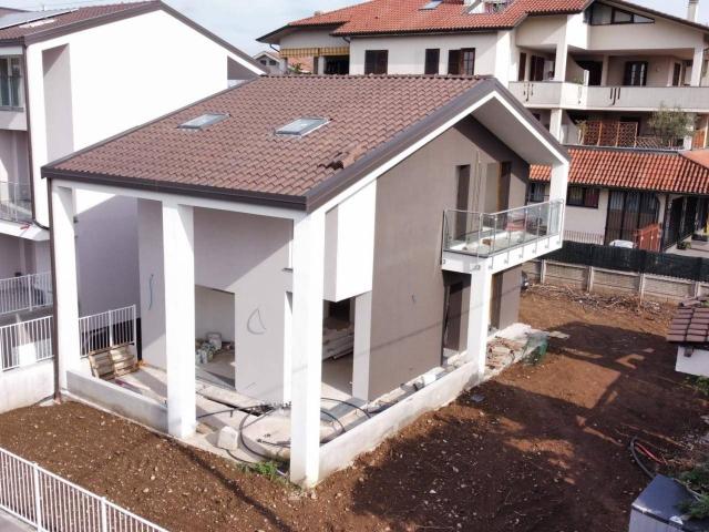 Villa in Via Piave, 64, Olgiate Olona - Foto 1