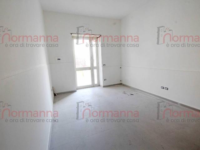 2-room flat in Via Obbligatoria Umberto I, Aversa - Photo 1