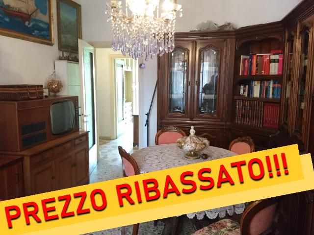 Bilocale in Via Monte Grappa 46, Tradate - Foto 1