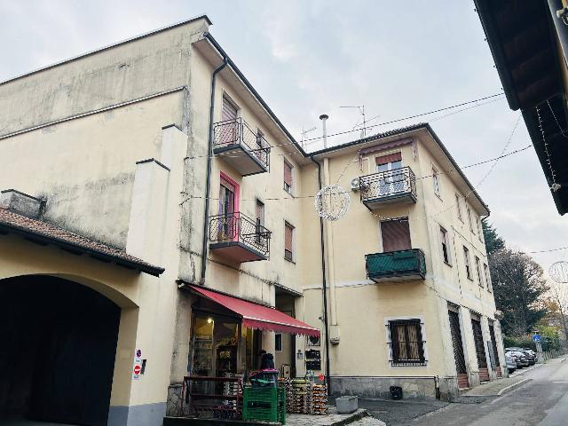 2-room flat in Via Indipendenza, Jerago con Orago - Photo 1