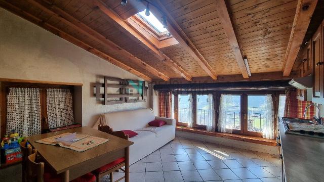 2-room flat in Via Monte Grappa 7, Cerete - Photo 1