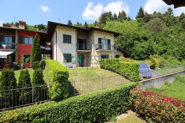 Villa in Via Pregunì, Clusone - Foto 1