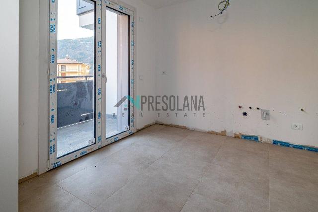 4-room flat in Via Sebastiano Ricci, Clusone - Photo 1