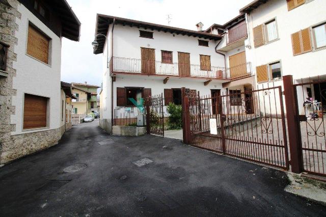 3-room flat in Via Rovario, Cerete - Photo 1