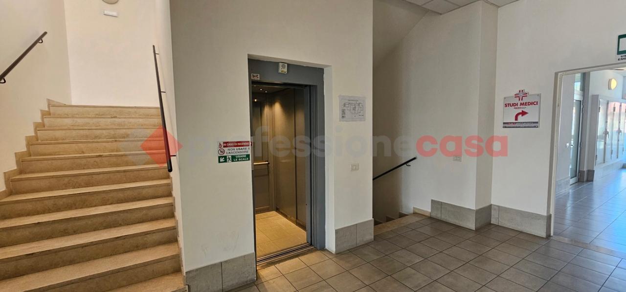 Ufficio in Via del Risorgimento 2, Monteroni D'Arbia, {3} - Foto 2