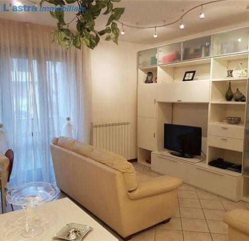 3-room flat in {3}, Via Antonio Gramsci - Photo 1