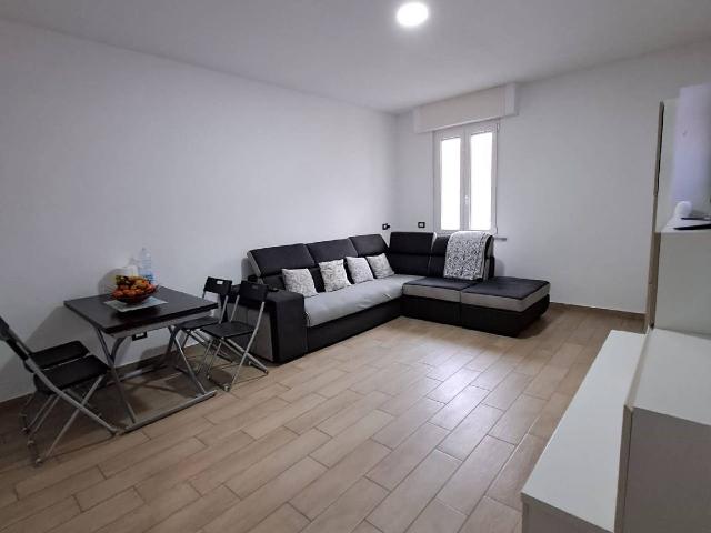 3-room flat in Via Camillo Benso di Cavour, Turate - Photo 1