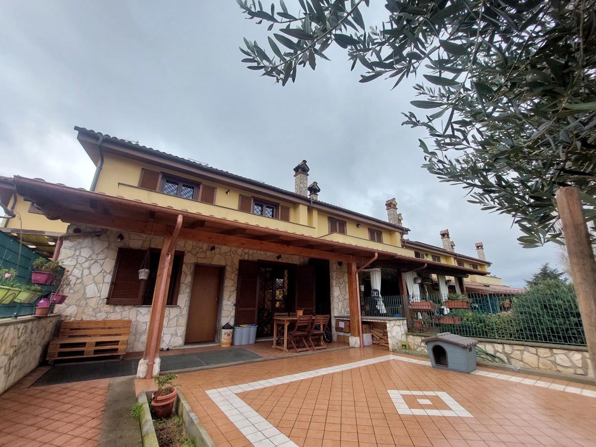 Villa a schiera in vendita a Rocca Di Papa