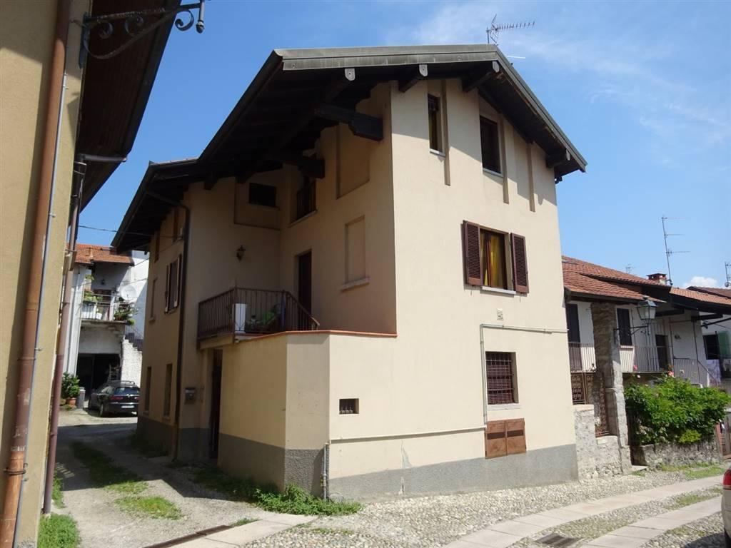 Casa indipendente in vendita a Baveno