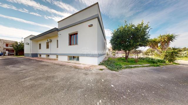 Vierzimmerwohnung in Via San Cesario 142, Cavallino - Foto 1