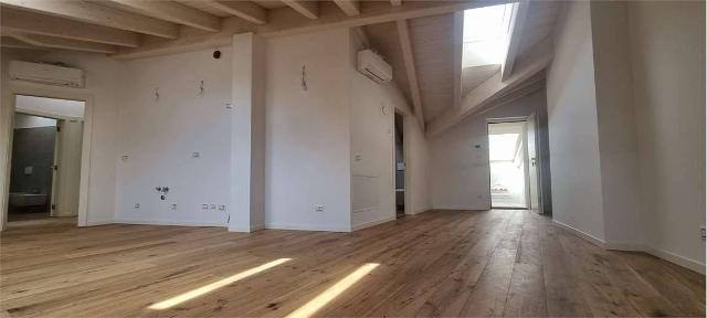 Penthouse in Via Garibaldi, Rovereto - Photo 1