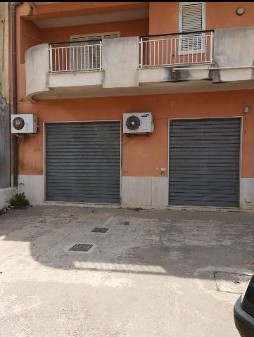 Geschäft in Via Mazara, Marsala - Foto 1