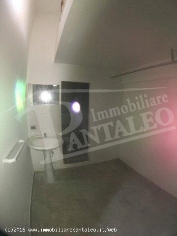 Esercizio commerciale in 
Via T. Pipitone									, 
Marsala									, Marsala, {3} - Foto 1