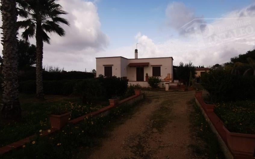 casa indipendente in vendita a Marsala