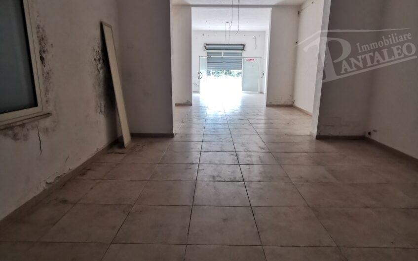 Esercizio commerciale in 
Via Trapani									, 
Marsala									, Marsala, {3} - Foto 1