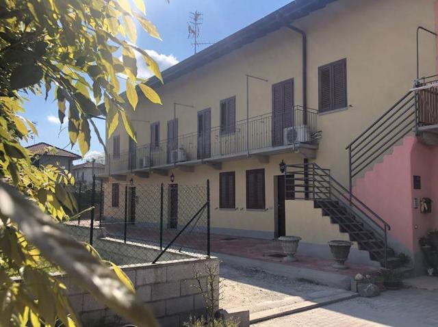 3-room flat in Via Oneda, Sesto Calende - Photo 1