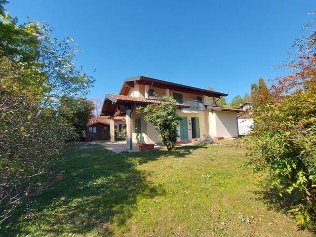 Villa in Via Cocquo, Sesto Calende - Foto 1