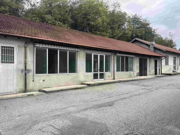 Magazzino in Via dell'Industria, Sesto Calende, {3} - Foto 1