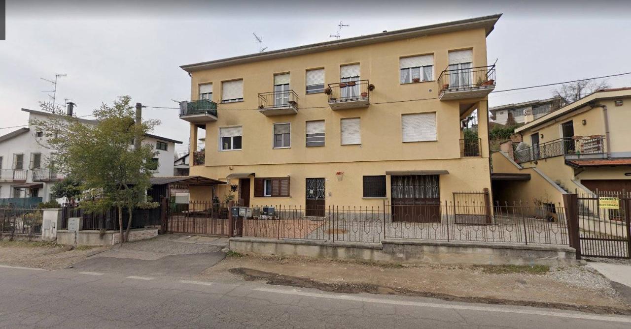 Appartamento in vendita a Jerago Con Orago