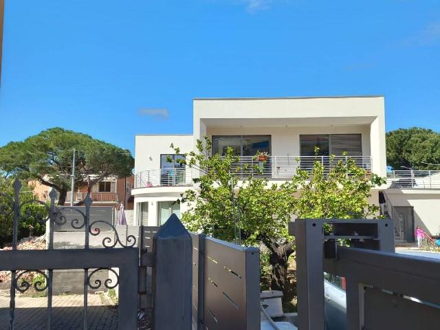 Villa in Via delle Robinie, Buscate - Foto 1