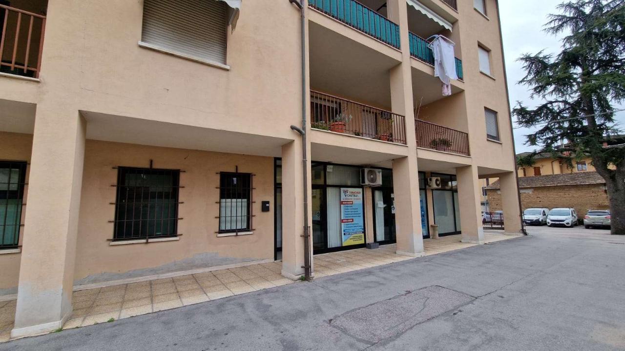 Ufficio in San Martino in Campo, Via Deruta, Perugia, {3} - Foto 2