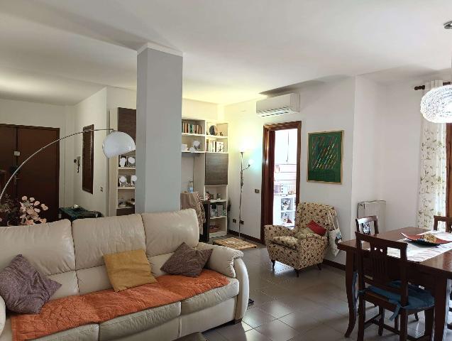 3-room flat in Via Carocci, Todi - Photo 1