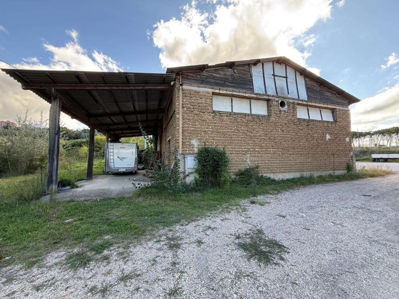 Capannone in Pontenaia, Todi, {3} - Foto 2