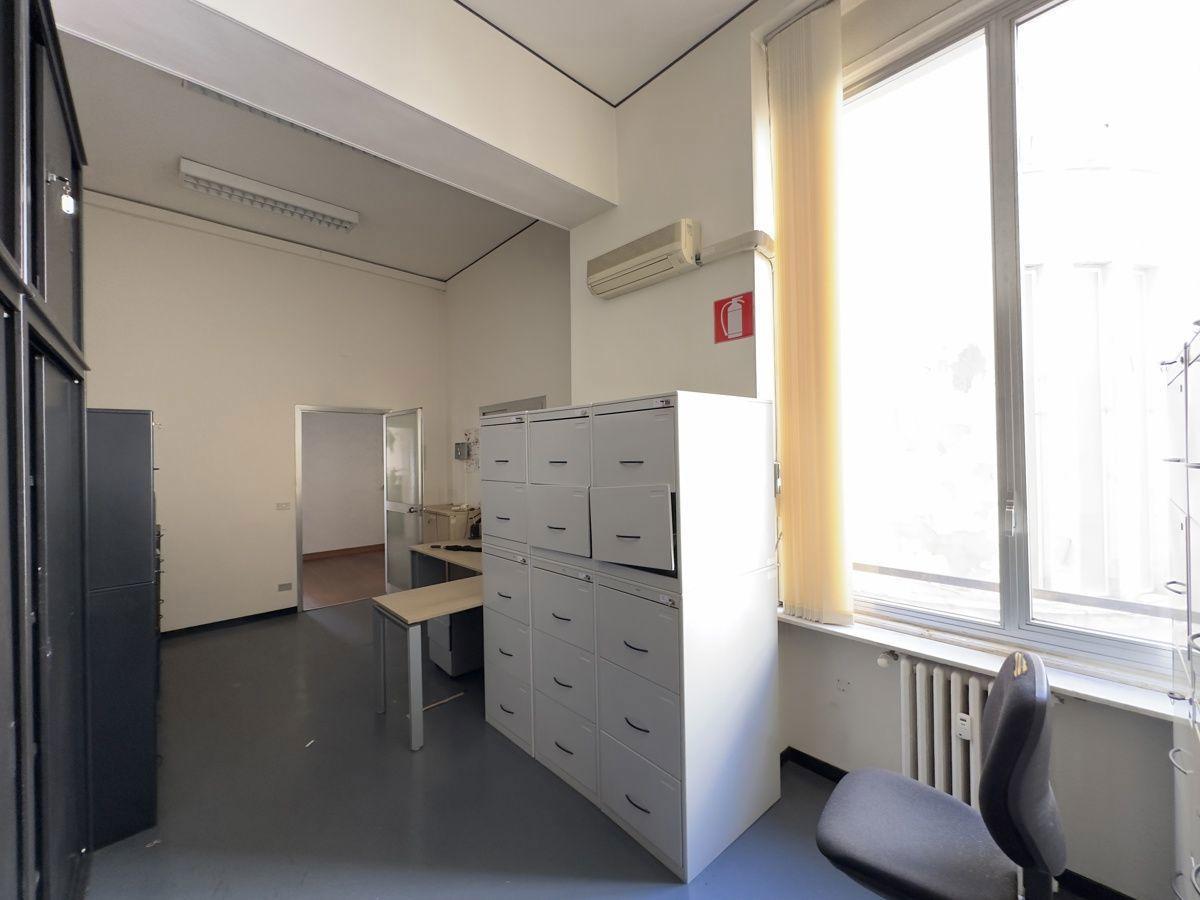 Ufficio in Via XX Settembre  41, Genova, {3} - Foto 2