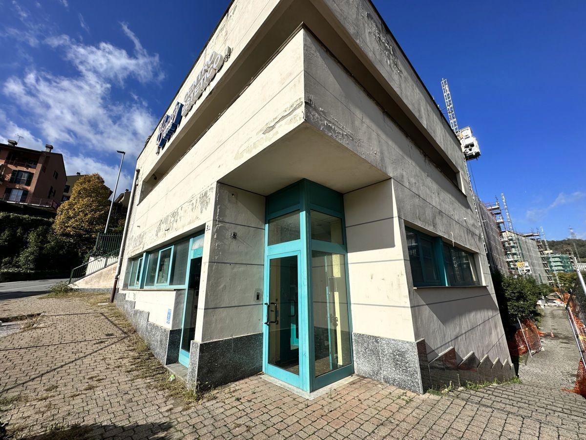 Negozio in Via San Biagio di Valpolcevera 31, Genova, {3} - Foto 2