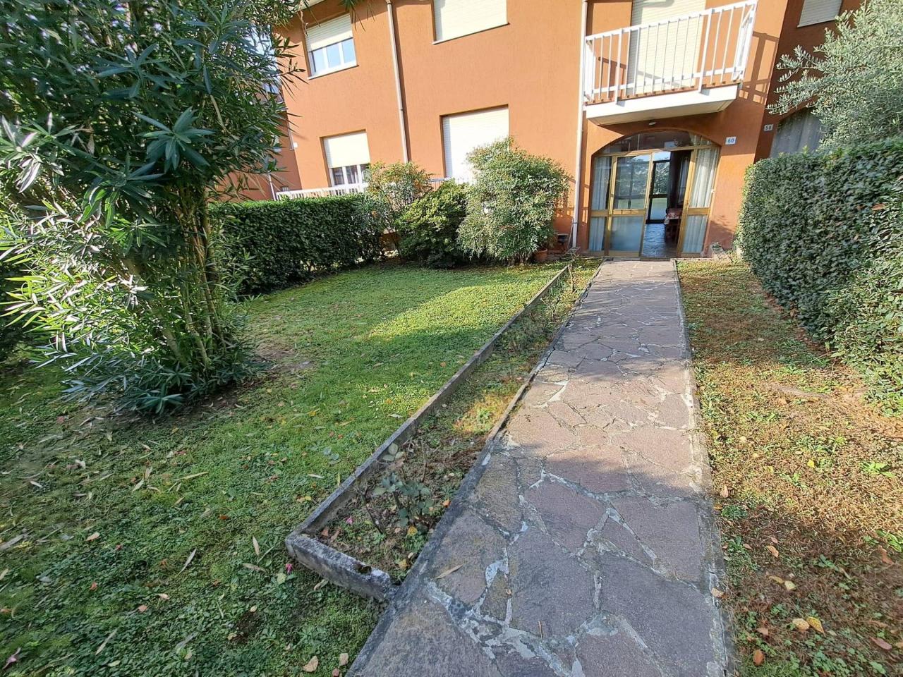 Villa a schiera in vendita a Solbiate Arno