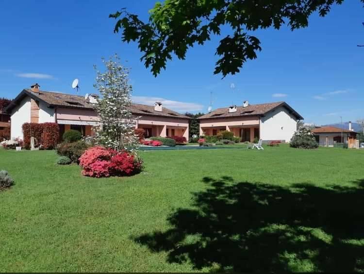 Villa in vendita a Castelletto Sopra Ticino