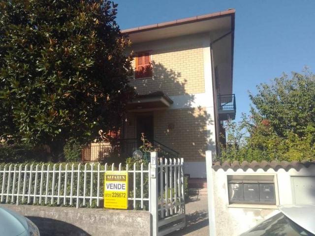 Terraced house in Via Acquasanta 1, Jesi - Photo 1