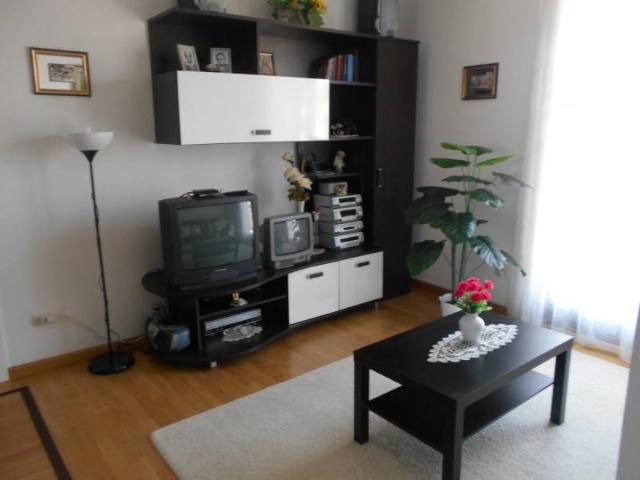 3-room flat in Via Dante Alighieri 20, Castelbellino - Photo 1