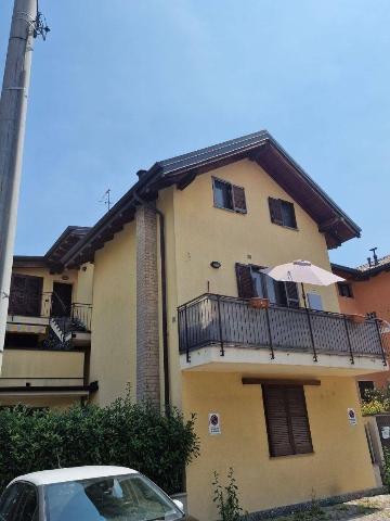 3-room flat in Via Sant'Eustorgio 7, Origgio - Photo 1