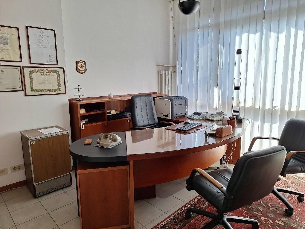 Ufficio condiviso in vendita a Varese