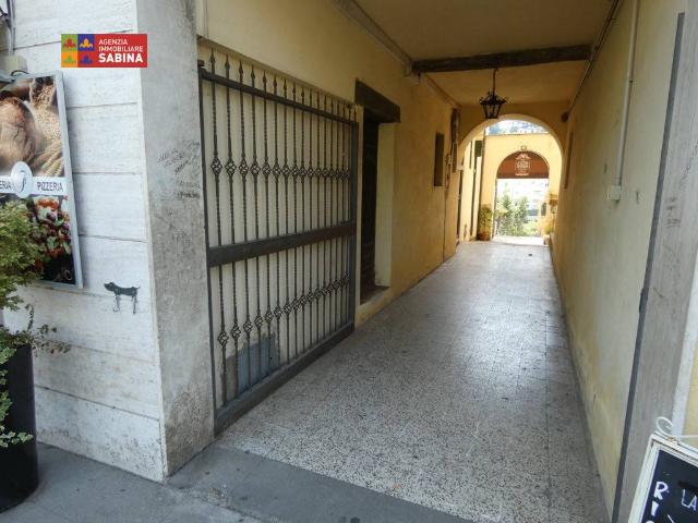 Zweizimmerwohnung in {3}, Piazza Martiri della Libertà 21 - Foto 1