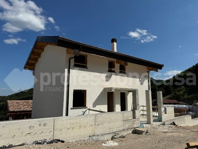 3-room flat in Via Aremogna, Roccaraso - Photo 1