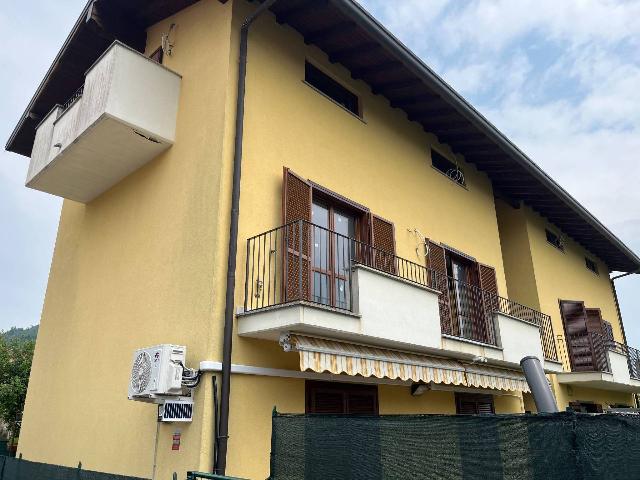 3-room flat in Via Trento 5, Leggiuno - Photo 1