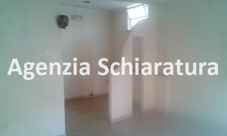 Negozio in , Montelabbate, {3} - Foto 1