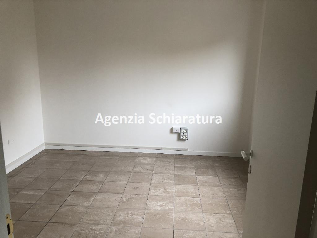 Ufficio in , Vallefoglia, {3} - Foto 2