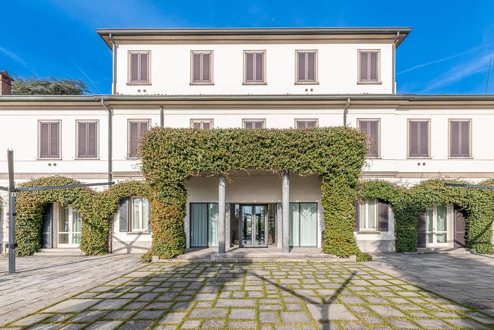 Villa in vendita a Figino Serenza