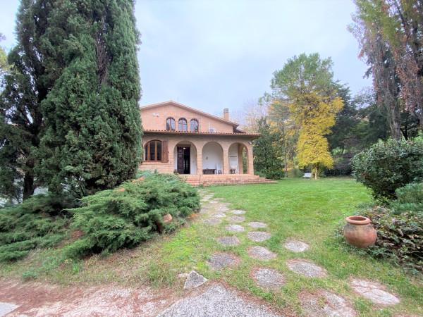 Villa in vendita a Ostra Vetere