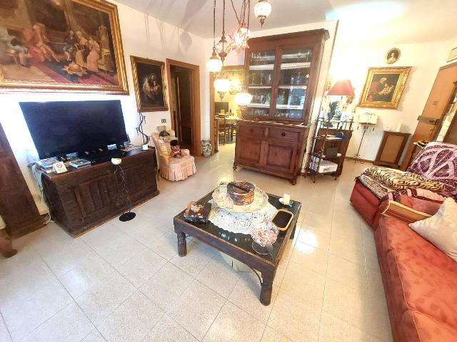 4-room flat in Via Roma, Figline e Incisa Valdarno - Photo 1