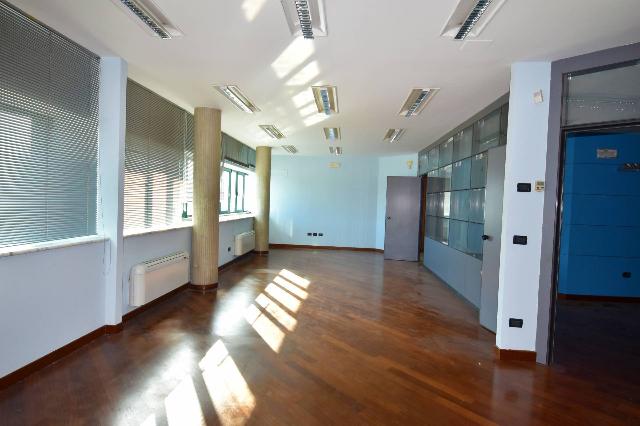 Office in {3}, Via del Commercio 70 - Photo 1