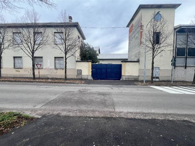 Capannone in Via Valle Olona 26, Busto Arsizio - Foto 1