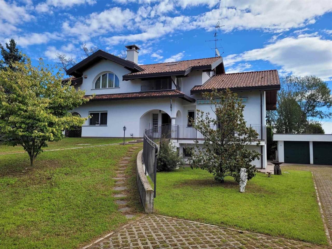 Villa in vendita a Solbiate Olona