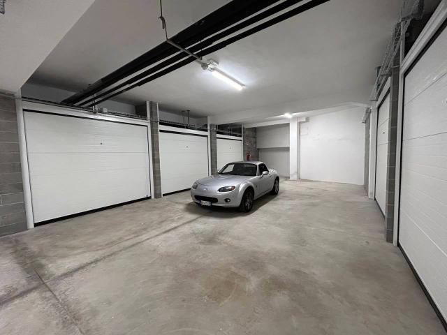 Garage or car box in {3}, Via Carcano 2 - Photo 1